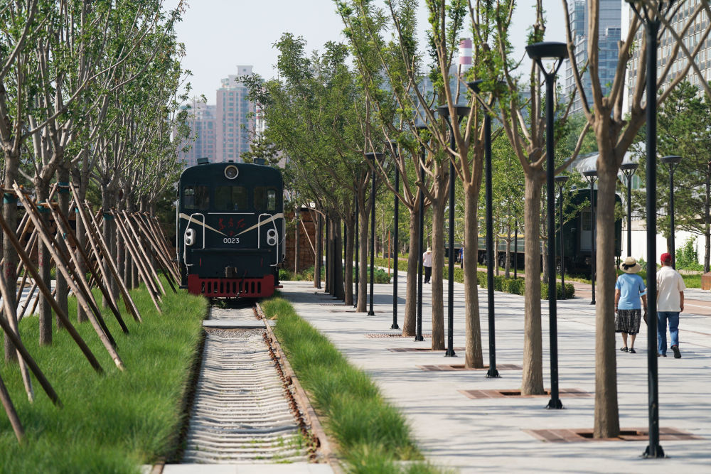 这是北京市海淀区的京张铁路遗址公园一期（2023年7月1日摄）。新华社记者 任超 摄