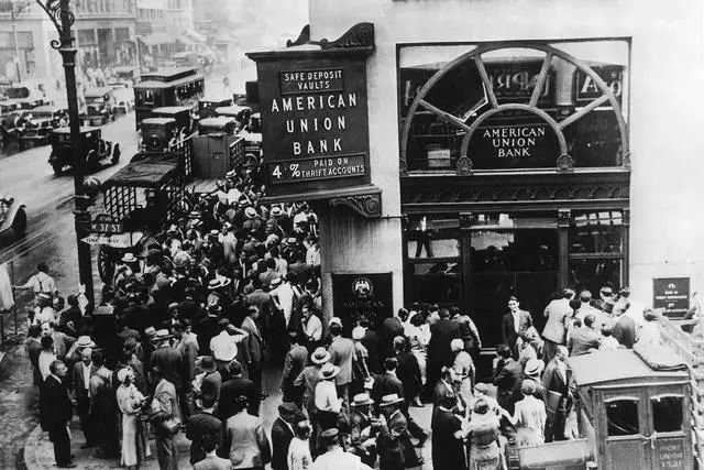 bank failures during the great depression essay