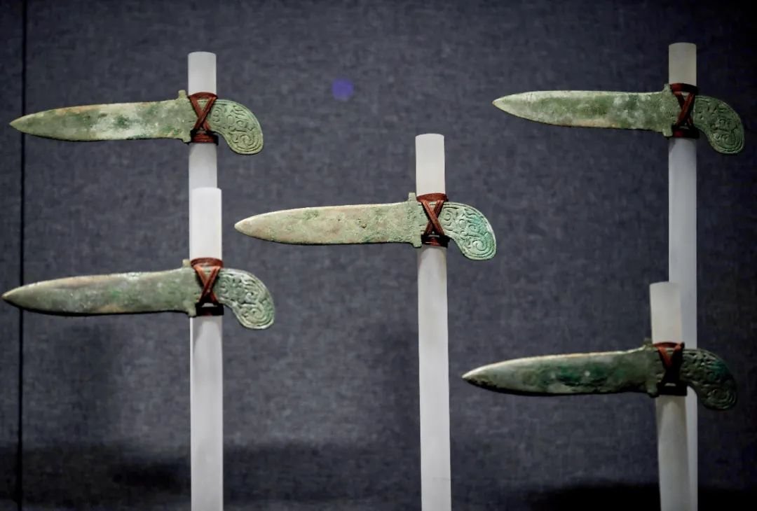 青铜礼兵器,二里头遗址出土。图/视觉中国