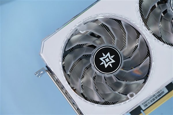 纯白千层镜!影驰RTX 4060 Ti 8GB星曜OC图赏