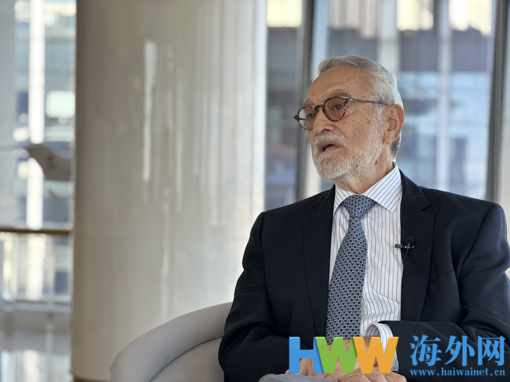 洪都拉斯驻华大使萨尔瓦多&middot;蒙卡达近照。（陆宁远/摄）