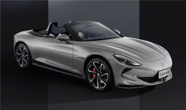 敞篷还带“飞飞门” 名爵Cyberster纯电跑车官宣!9月26日开启预售