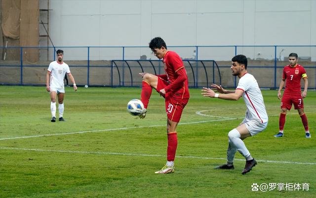 1-0！中国男足热身赛击败叙利亚给球迷新春献礼，未来值得期待