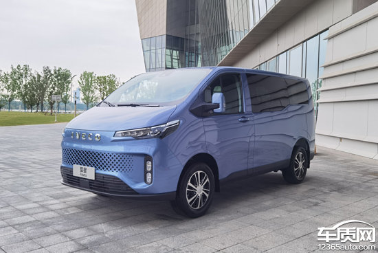依维柯聚星正式上市 售价13.68-20.68万元_凤凰网汽车_凤凰网