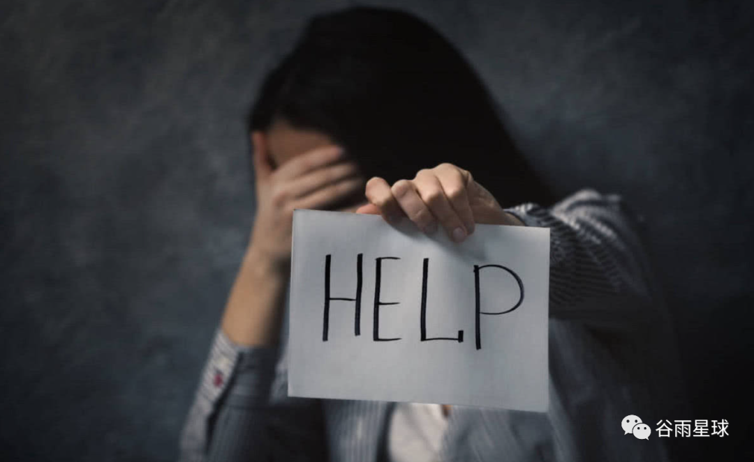 官方证实胡鑫宇自缢身亡,为什么付出代价的又是青少年?