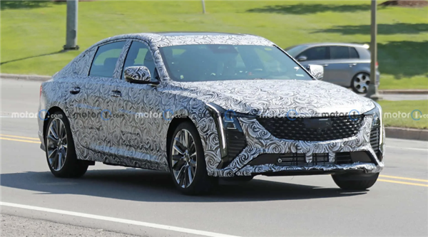 继续降低门槛:凯迪拉克CT5曝光 新增1.5T版本 内饰全面升级