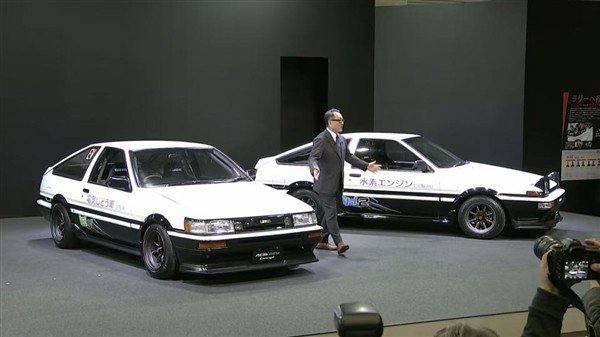 基于传奇车型AE86!丰田推出两款新能源概念改装车