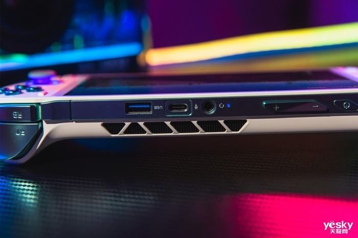 OneXPlayer飞行家F1掌机评测:移动游戏利器,《赛博朋克2077》流畅玩