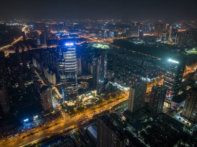 【有料评测】大疆Mavic 3 Pro评测:三摄系统4/3画幅哈苏相机旗舰无人机