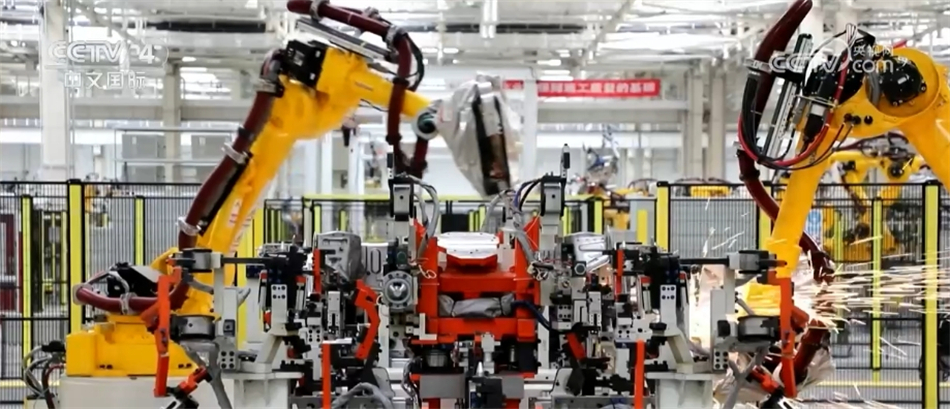 高端、智能、绿色、融合 中国传统制造业将加快转型升级_凤凰网资讯_凤凰网
