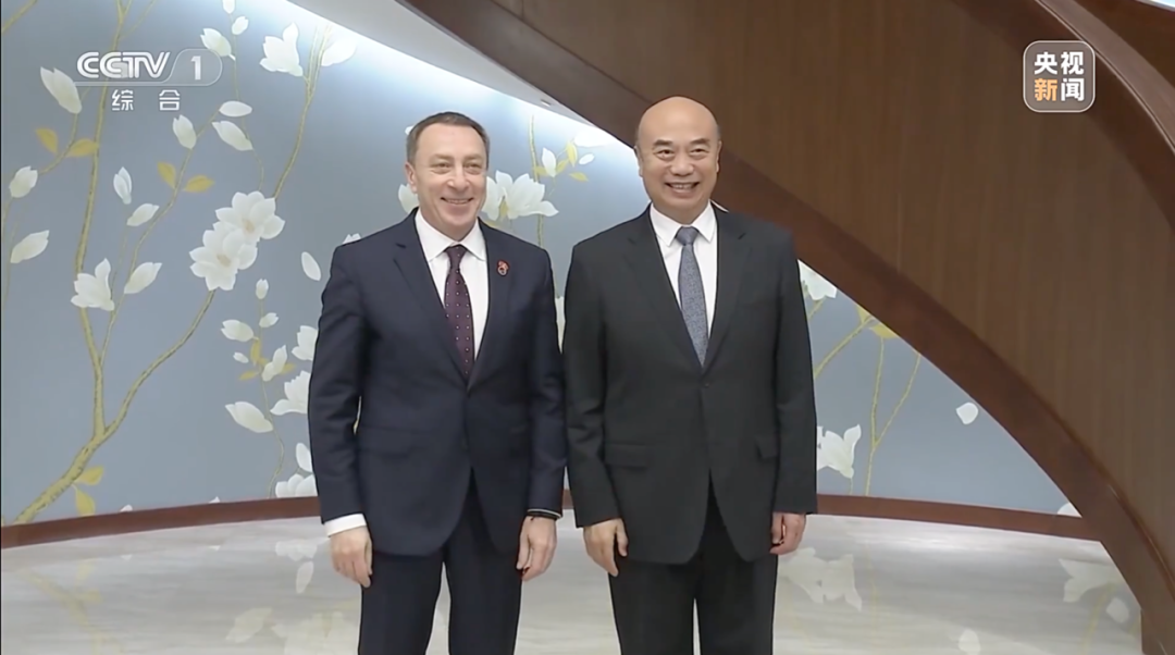 国务院副总理刘国中，以这一身份出席重要活动_凤凰网