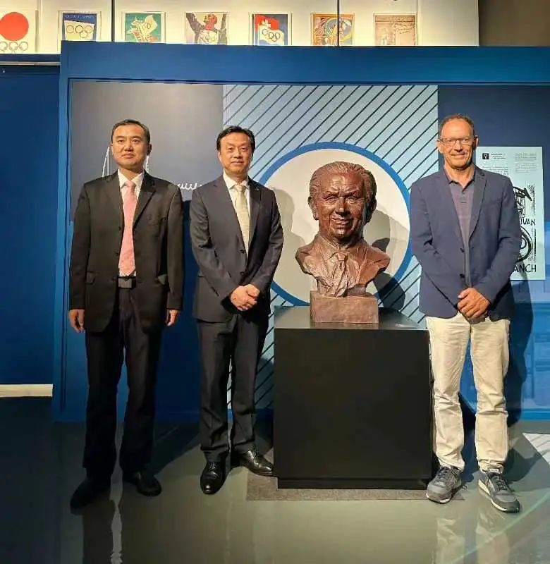 上海中心垂直马拉松赛西班牙推广活动成功举办丨上海中心垂直马拉松