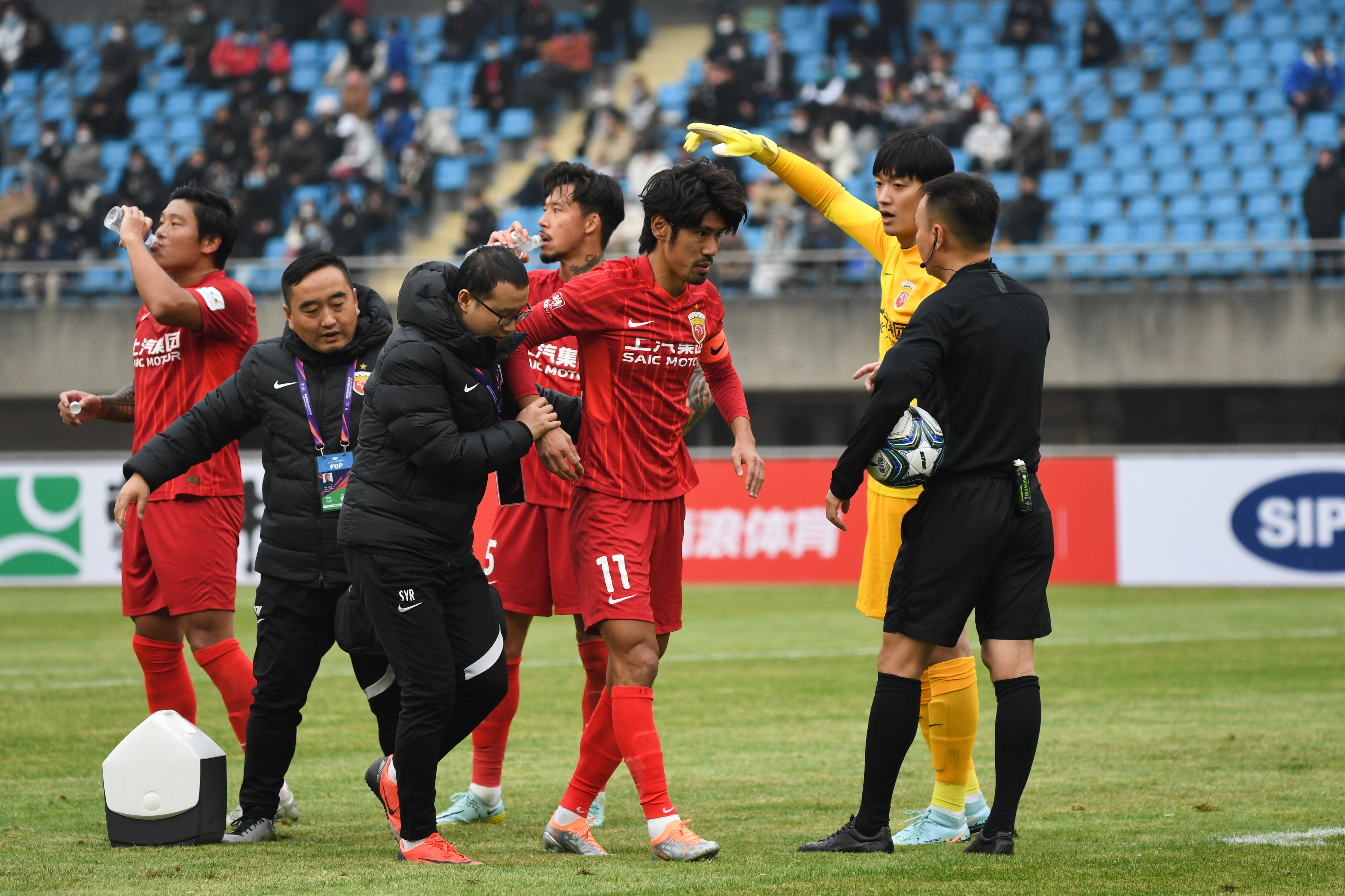 足球——足协杯：上海海港胜<em>成都</em><em>蓉城</em>(2)