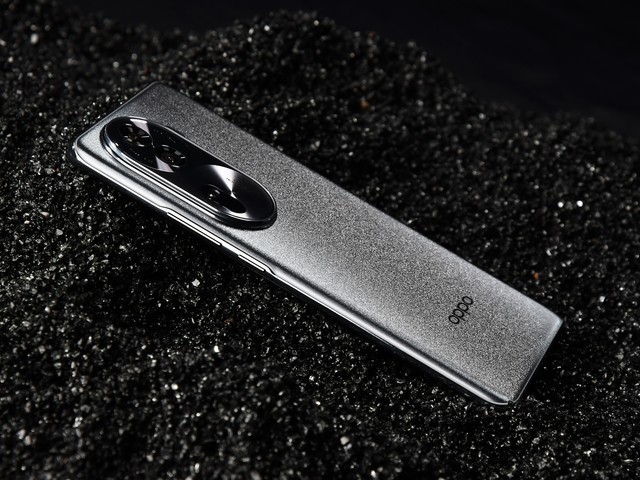 【有料评测】OPPO Reno11全面评测:“加料”标准版,2K档真首选