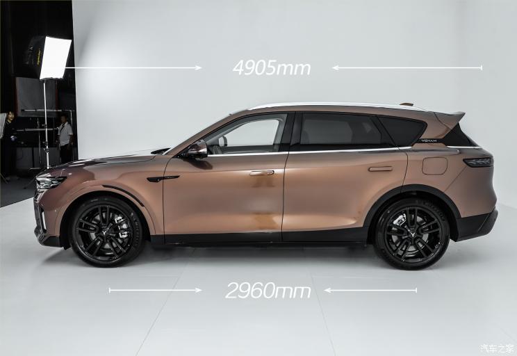 这台中大型suv变得更聪明了 实拍新款岚图free_凤凰网汽车_凤凰网