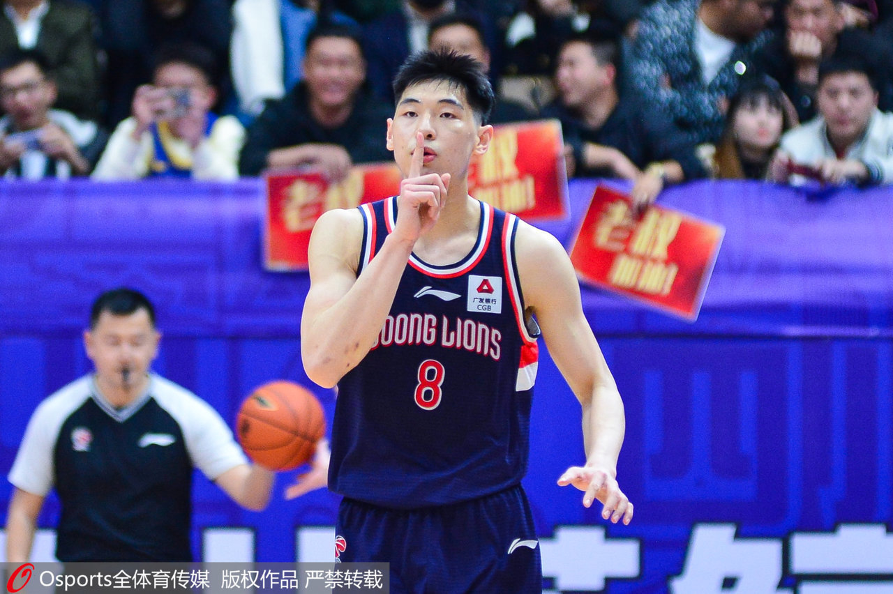 崔永熙让山东队主场陷入寂静。