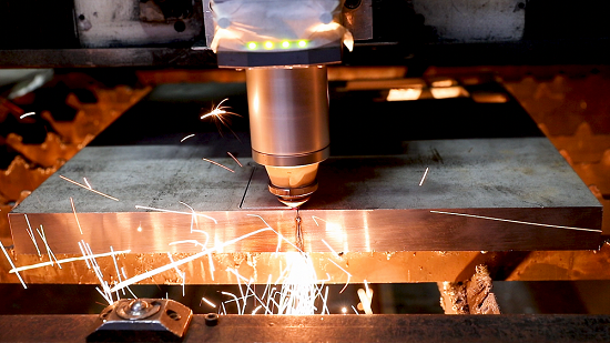 深度解读:6万瓦之后,激光切割机和光纤激光器路在何方?