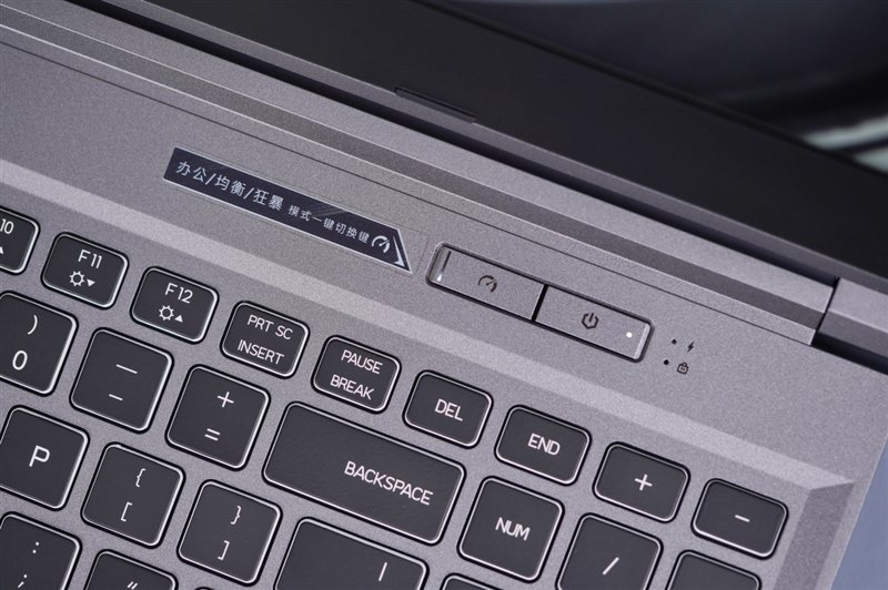 如何做到5999元!机械革命极光Pro评测:i7-12650H+ RTX 4060当今最具性价比组合