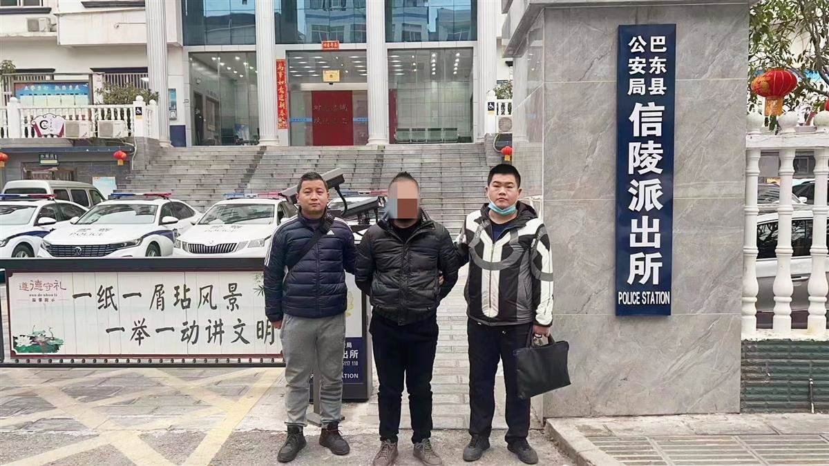 黄冈浠水警方破获系列盗窃三元催化器案，3人被抓