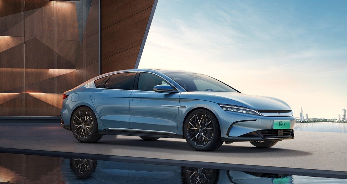 比亚迪海豹降价2.3万元 这下诚意够足了吧 选哪款车最划算?