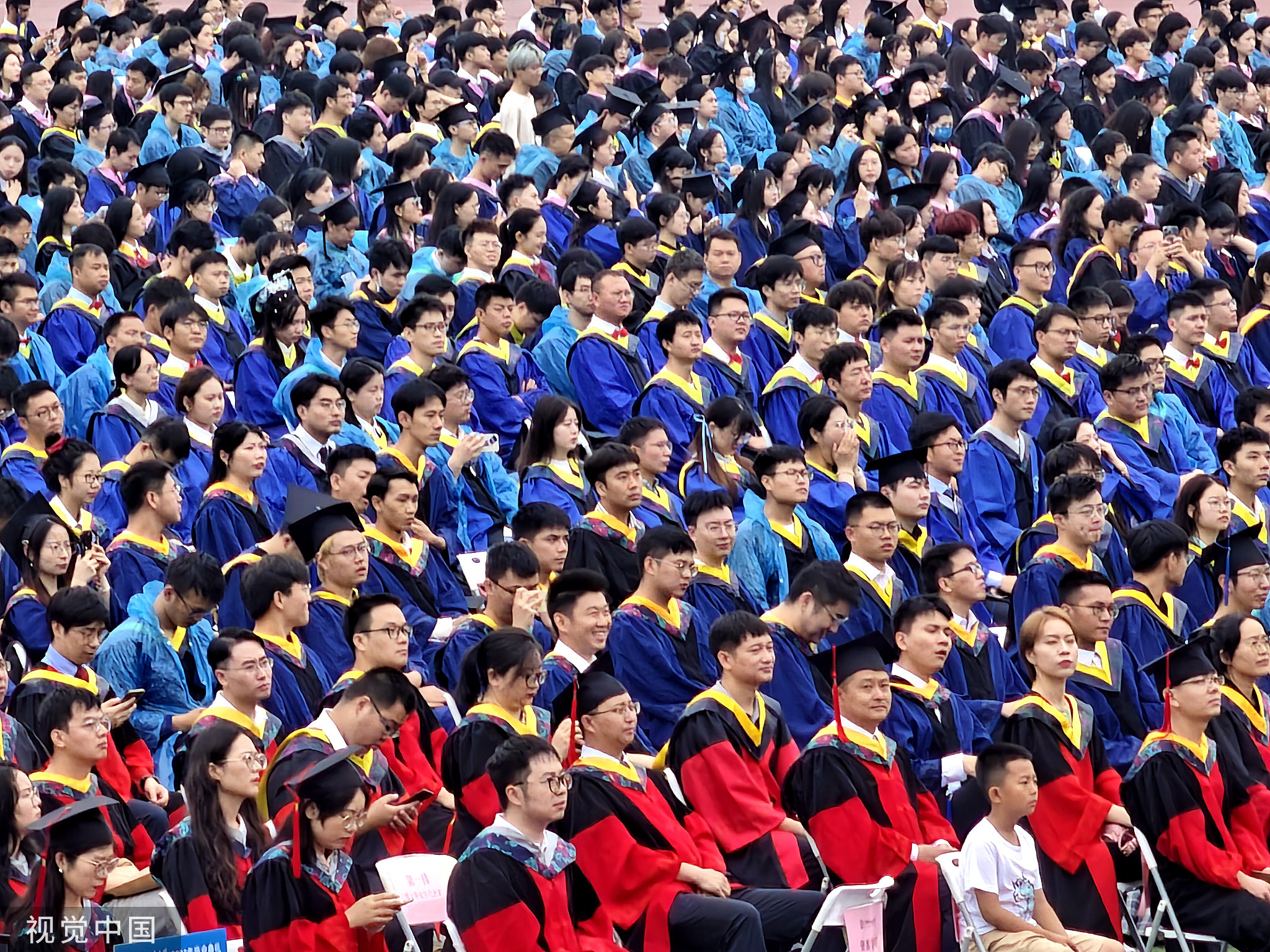 2023年6月25日，武汉，中国地质大学举行毕业典礼暨学位授予仪式 图源：视觉中国