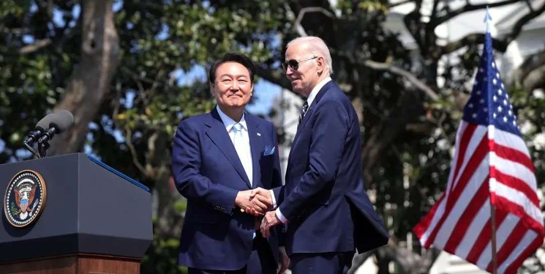 当地时间2023年1月31日，韩国国防部长官李钟燮同到访的美国国防部长奥斯汀举行会晤，讨论同盟事宜 / 视觉中国