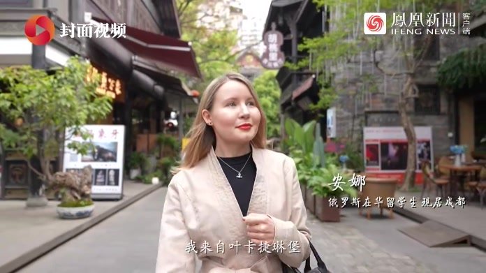 我为书狂丨杨贵妃念着《长恨歌》翩然而至