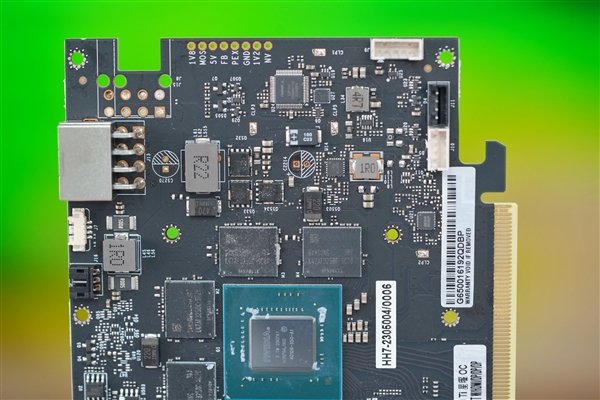 纯白千层镜!影驰RTX 4060 Ti 8GB星曜OC图赏