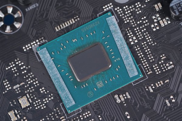 新一代甜品主板!铭瑄终结者B760M D4 WIFI图赏