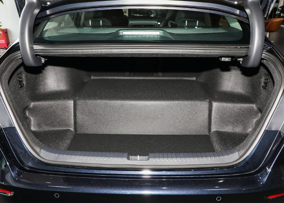 雅阁陨落,奇骏淡出,福克斯几近停产,这几款车的换代宣告失败!