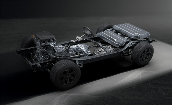 比坦克300硬核十倍!坦克400Hi4-T开启预售:仅28.5万起售