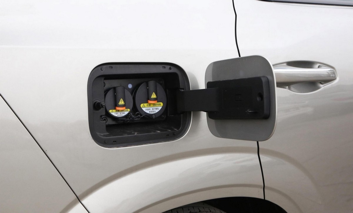 插混还是大电池更香 欧尚Z6智电iDD对比宋Pro DM-i