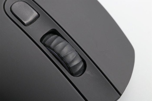 DIY小技巧:鼠标滚轮不听使唤?几块钱换这个部件就修好