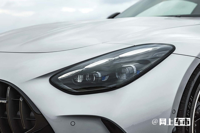 全新梅赛德斯-AMG GT首发尺寸提升 可选4座布局-图5
