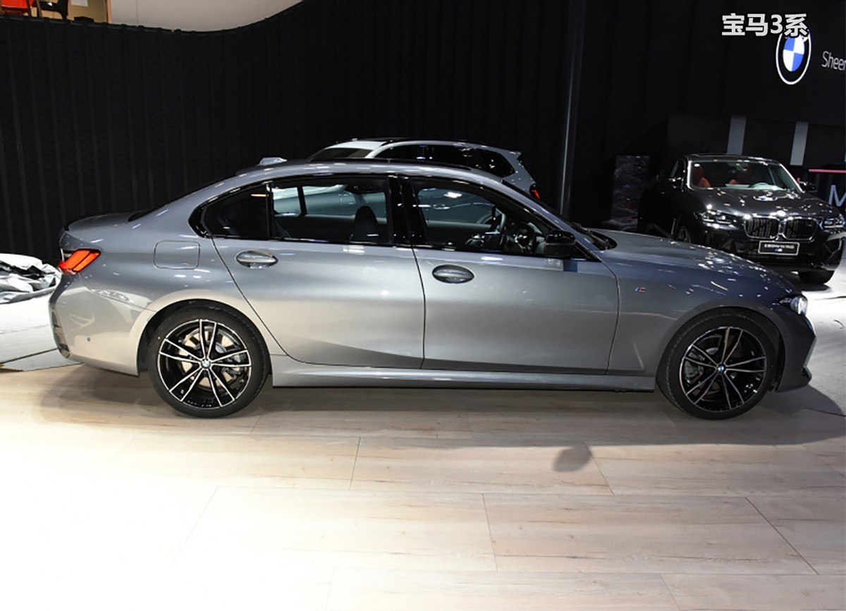 谁是更运动的豪华中级车?沃尔沃S60对比宝马3系