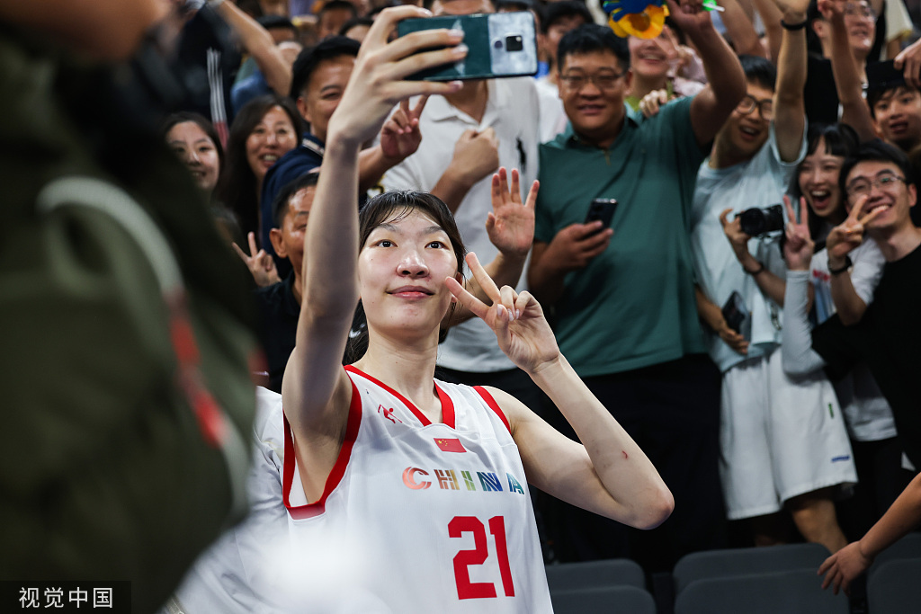 细节之中，见证中国大运女篮的团魂