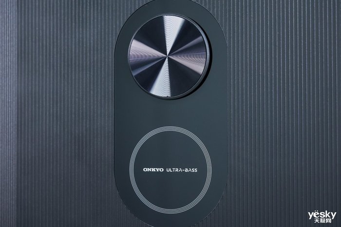 旗舰Mini LED电视守门员 85英寸TCL Q10H评测