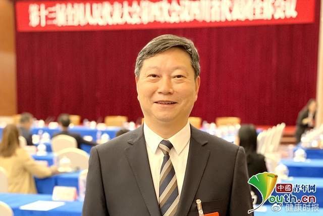 第十三届全国人大代表、十四届全国政协委员杨建德。中青网图