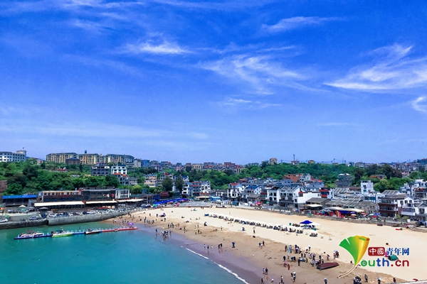 东岙村“黄金沙滩”。温晴 摄