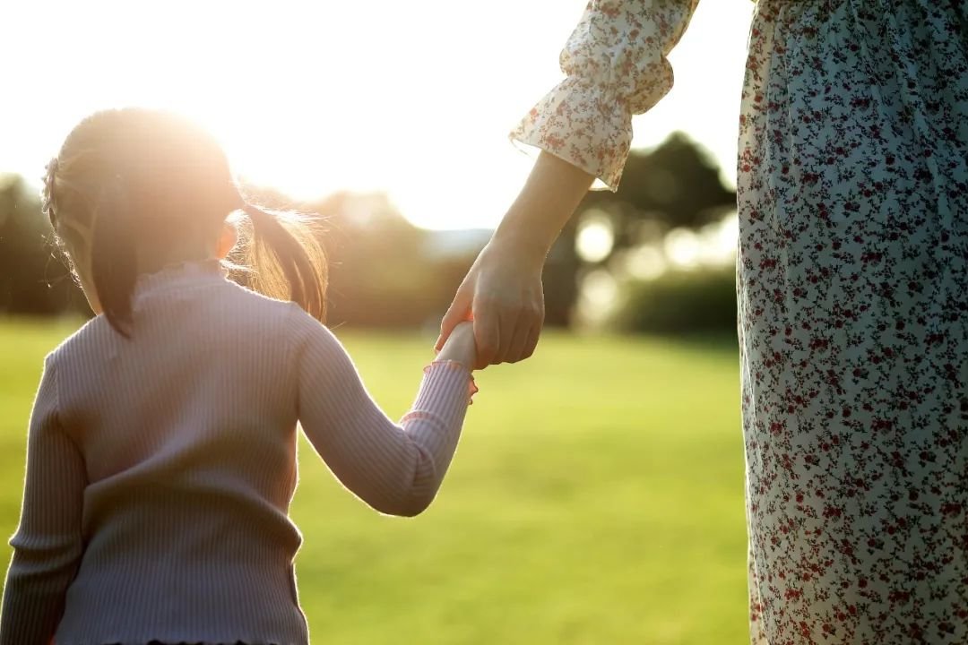 未婚妈妈谈生育登记变化:孩子不是结婚证生的,是女人生的