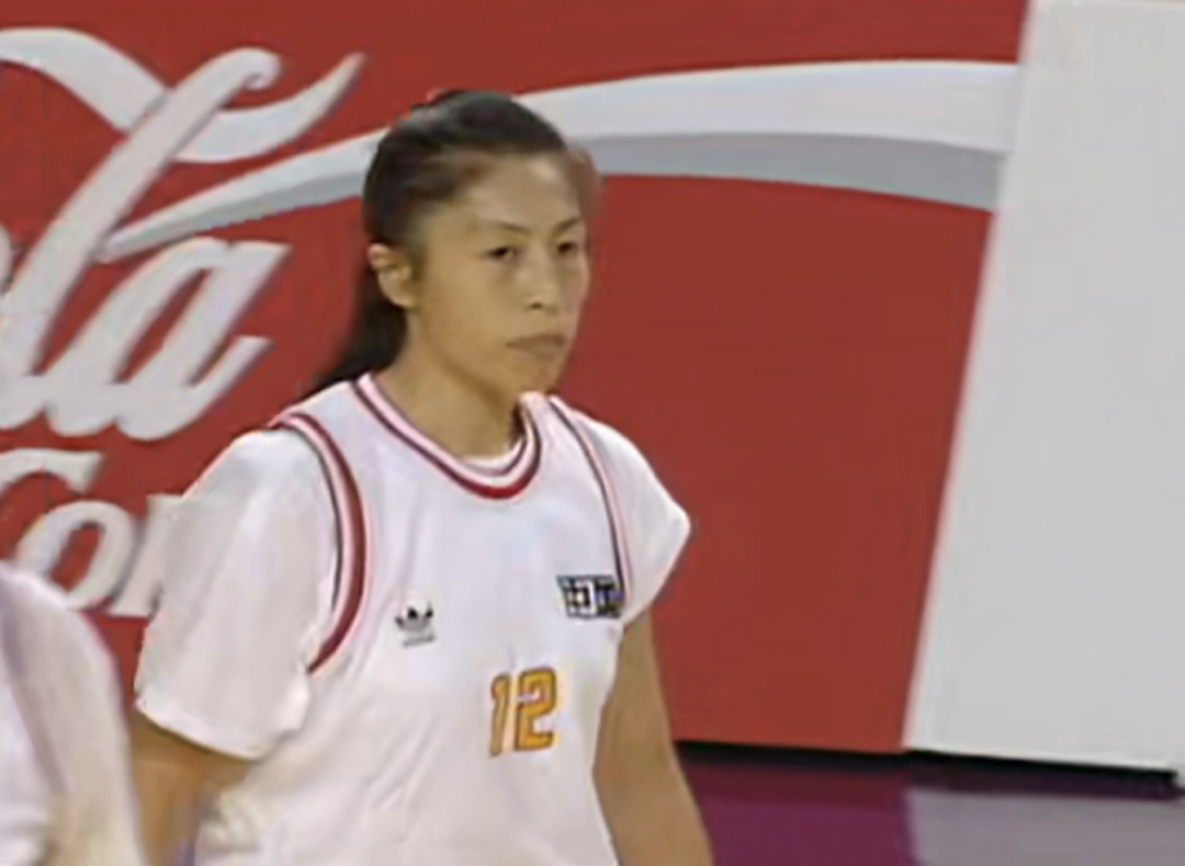 郑薇在1994年女篮世锦赛中