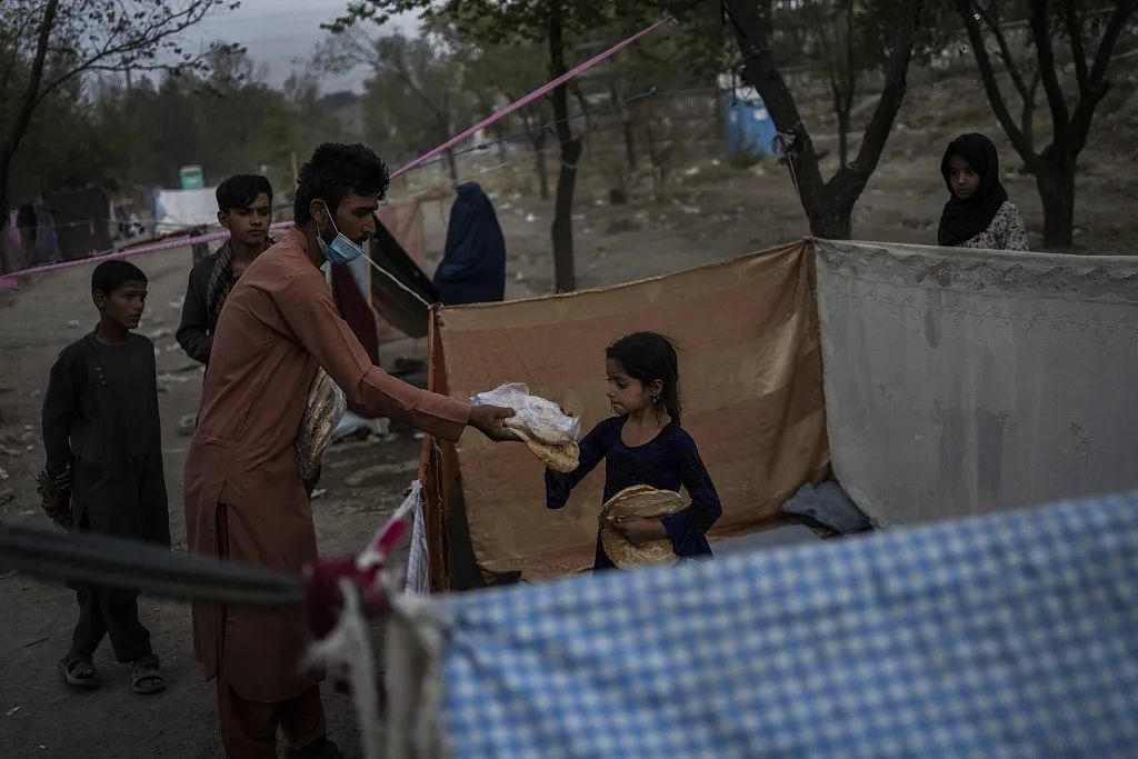 ● 阿富汗百姓。图片来源：CGTN