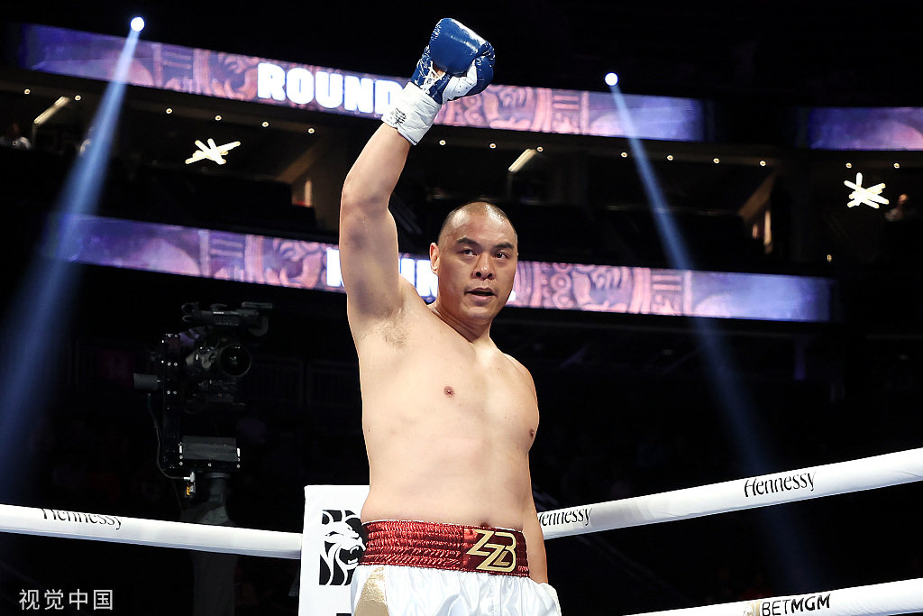 40岁的他，将挥出中国拳击的最重一拳