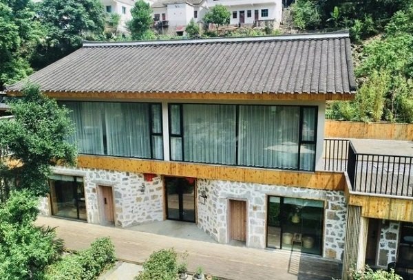 AG真人国际官方网站民宿入住率下滑精品客栈另辟门道能否得胜