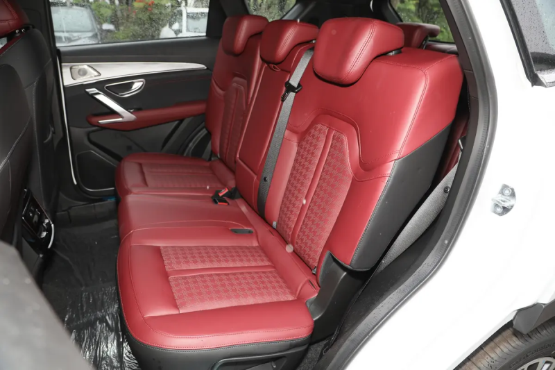 捷途x70 pro1.6t 悦享  7座后排座椅