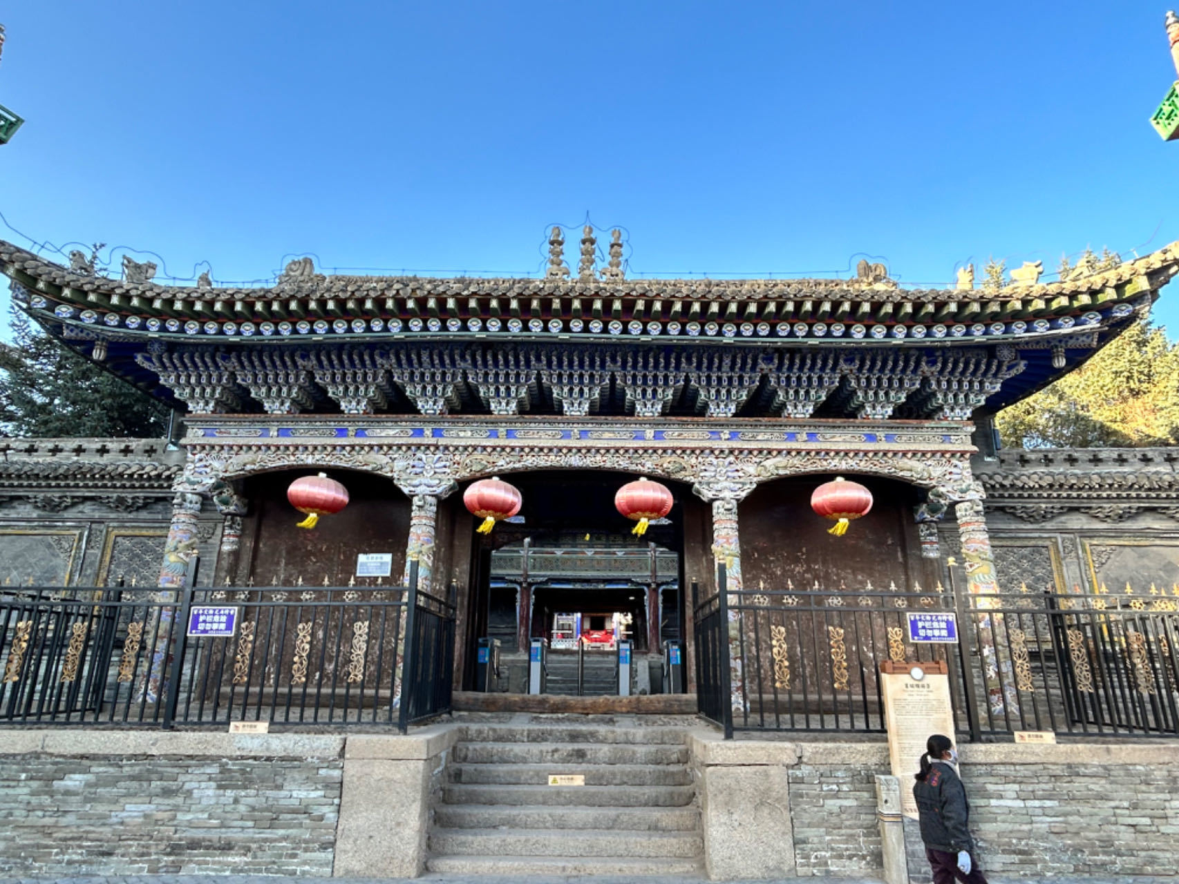 西宁丹噶尔古城提升吸引力推进非遗入驻开发皮绣等文创