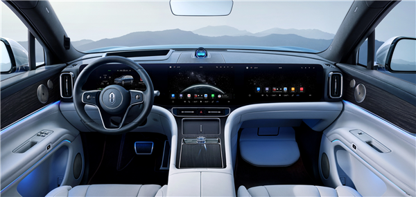 华为问界M9发布 比亚迪赵长江:我们说领先两代 他们说领先一代