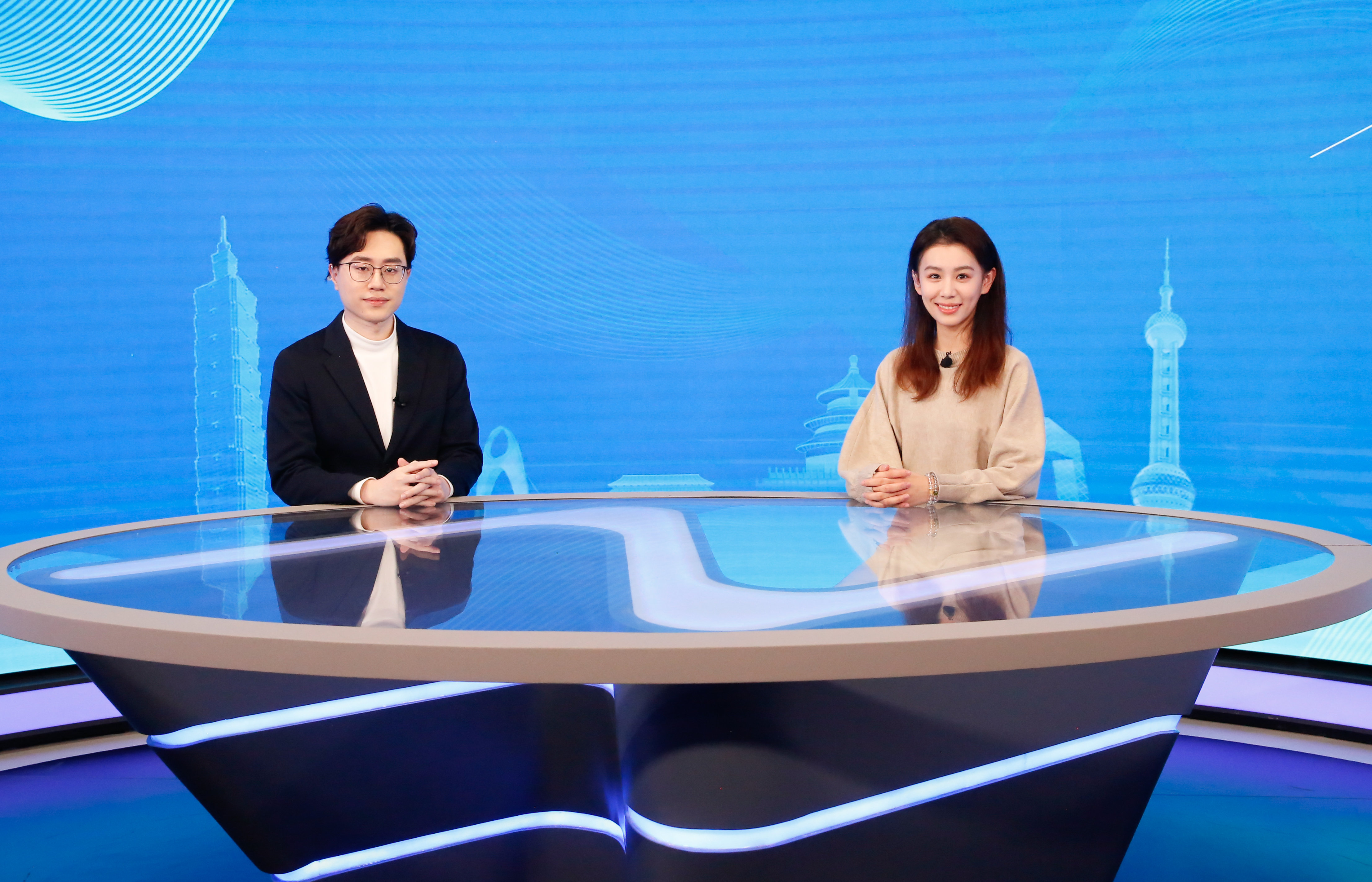 蔡宣萱做客中国新闻网《青听&middot;两岸》栏目。曹淼欣 摄