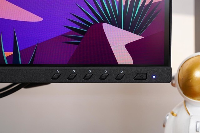 优派VG2481-4K显示器评测:小屏王者 完美搭档