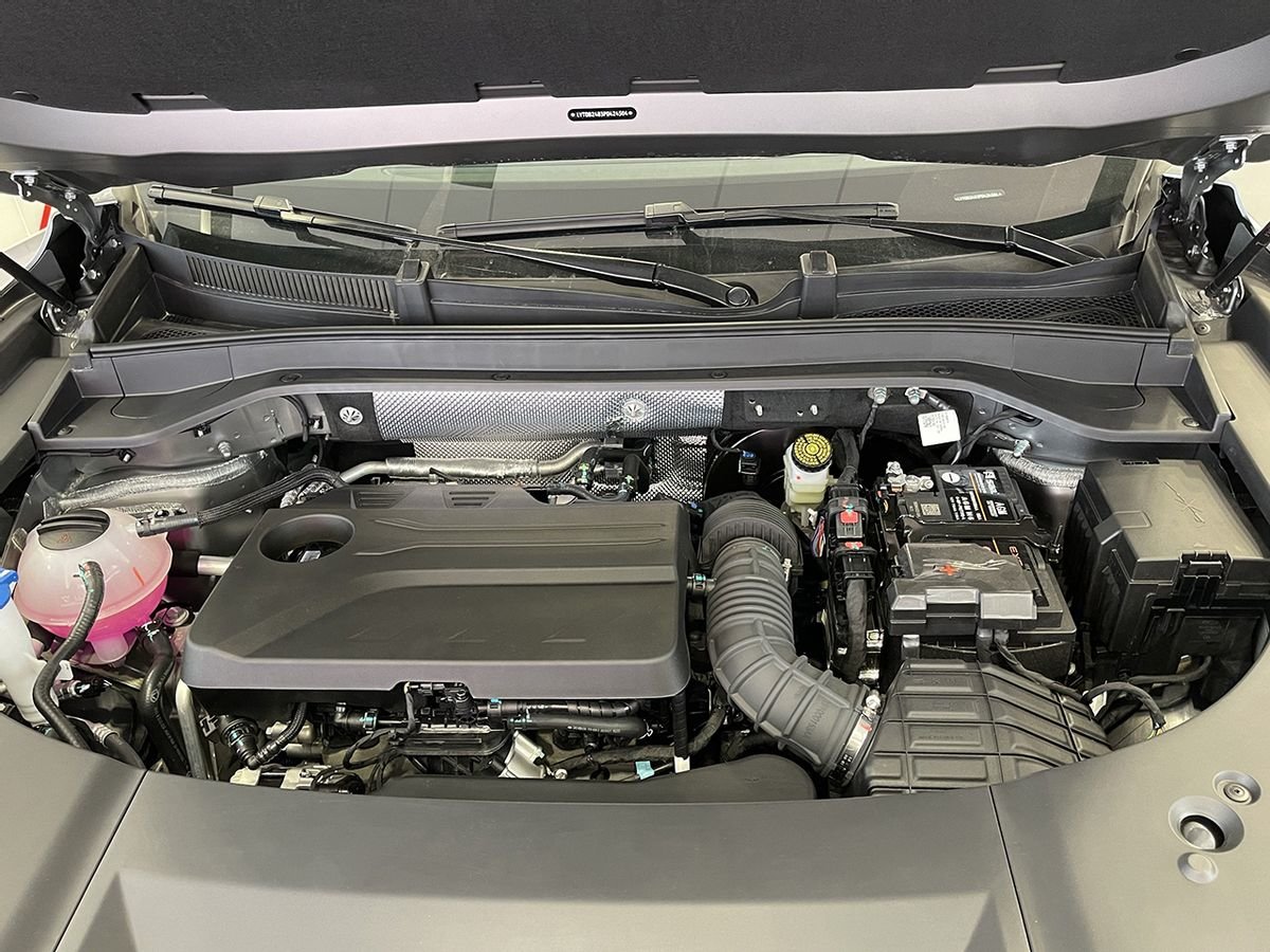 侧面像飞行家,全系2.0T,15.29万元起,奇瑞新旗舰瑞虎9认识一下